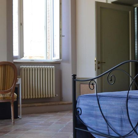 Palazzo Roberti Ξενοδοχείο Monte San Giusto Εξωτερικό φωτογραφία