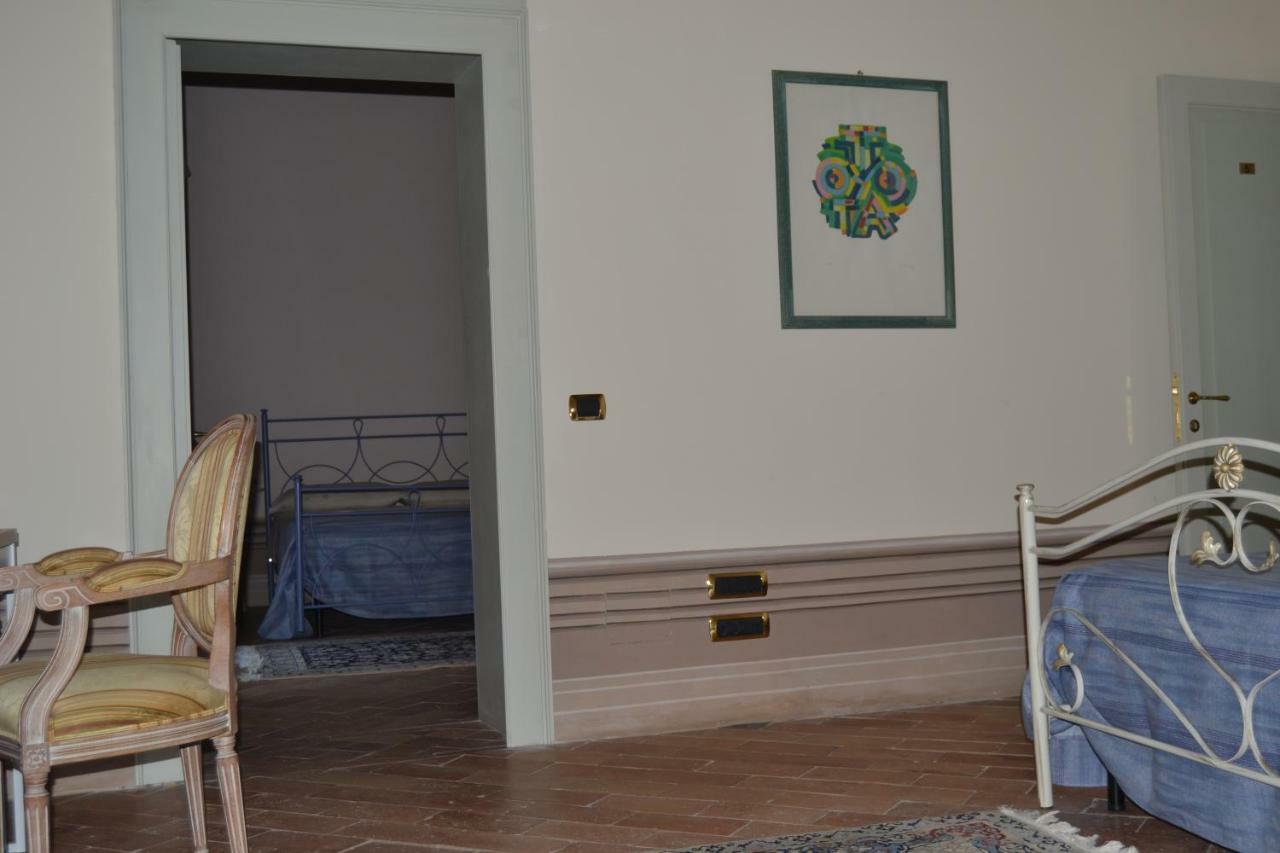 Palazzo Roberti Ξενοδοχείο Monte San Giusto Εξωτερικό φωτογραφία