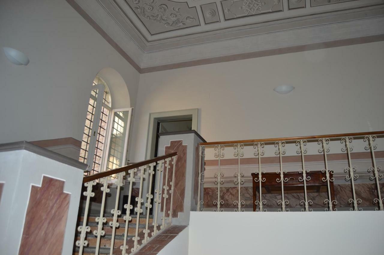 Palazzo Roberti Ξενοδοχείο Monte San Giusto Εξωτερικό φωτογραφία